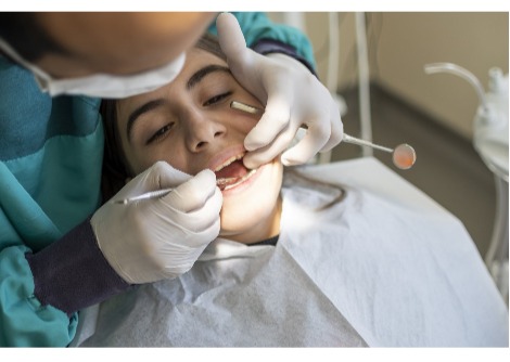 فقدان الأسنان مرتبط بالعلامات المبكرة لمرض الزهايمر