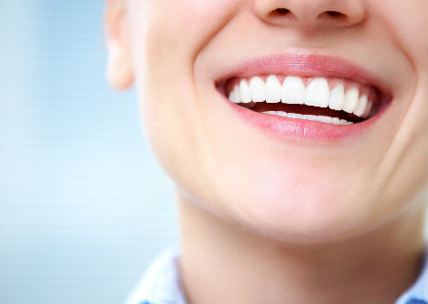 جزيء صغير يوقف تسوّس الأسنان في نموذج ما قبل التجارب السريرية