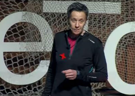 كلما ملكت اقل, كان لديك اكثر - انجيلا هورن 