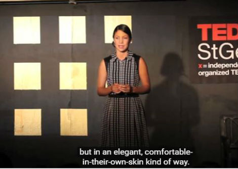 خزانة الثياب التي تحتوي على 10 قطع ملابس