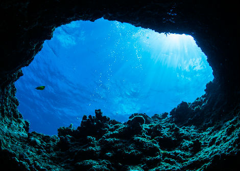 كيف يستطيع النّاس اكتشاف أعماق المحيط؟