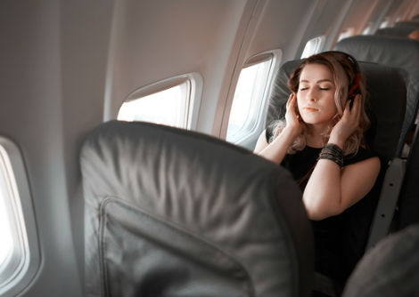 كيف يتمّ خلق انعدام الوزن في المركبات الجويّة؟