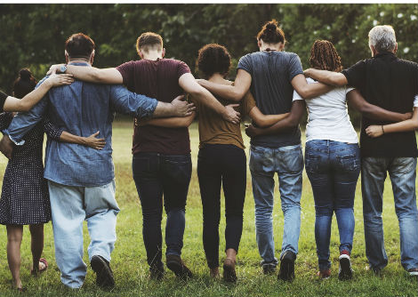 لماذا يتقارب عدد الرجال وعدد النساء؟