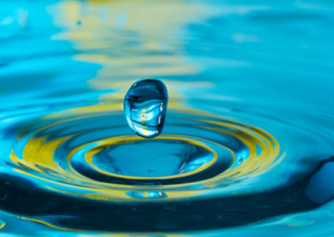 لماذا الأرض بها مياه؟ 